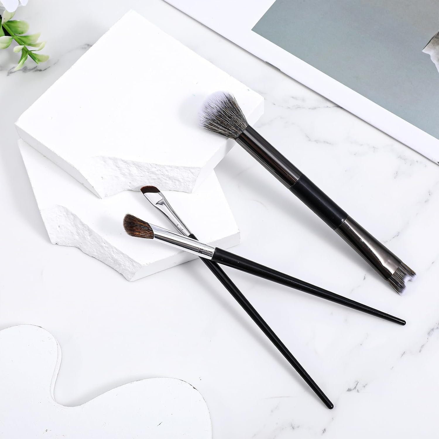 3 Pcs Sculpting Dual-End Nose Brush, 2-in-1 Nose Contour Brush Angled Makeup Brushes Blush Brushes for Sculpting and Defining Contour - Image 7