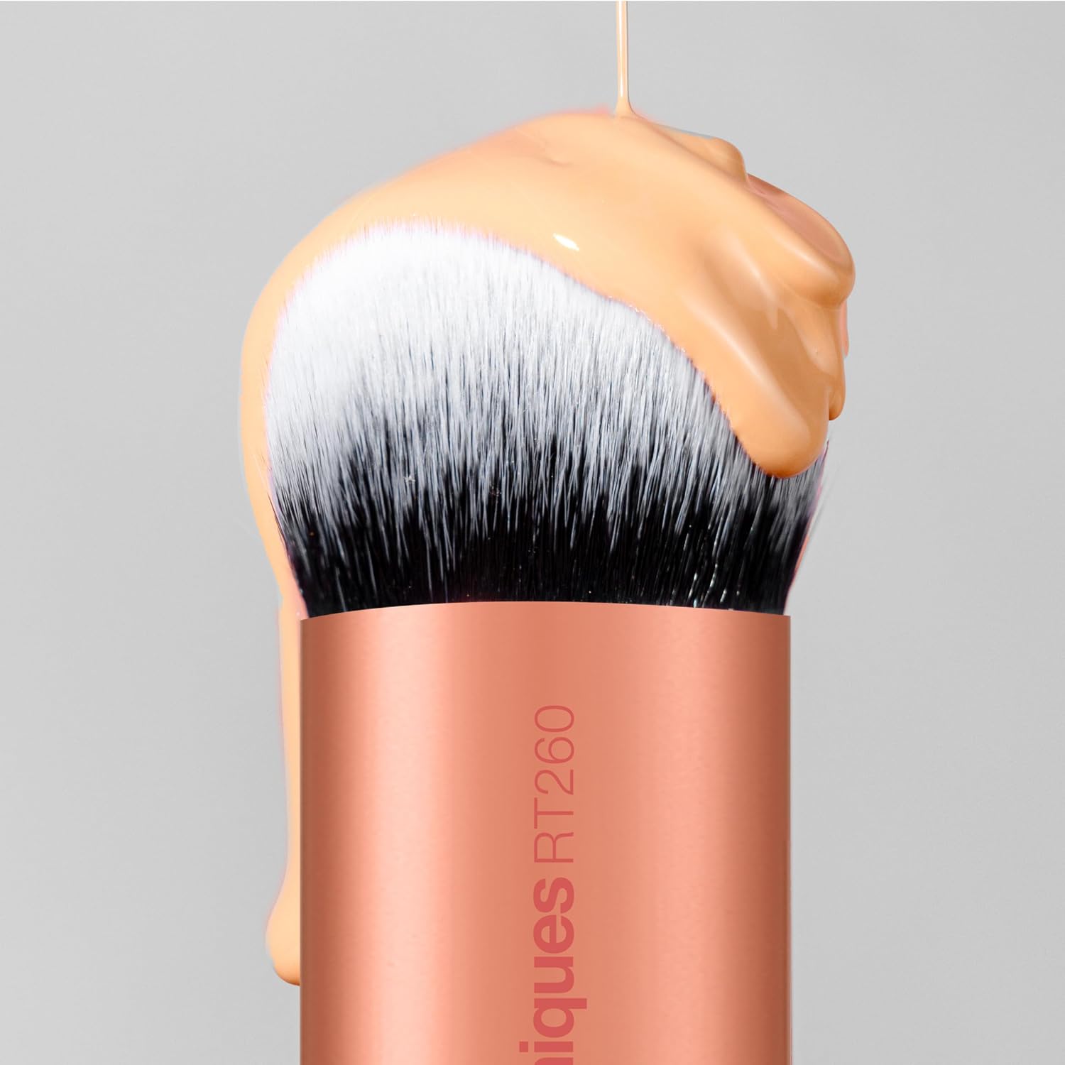 Real Techniques Bubble Blending Brush, Makeup Brush For Foundation and Tint | Face brush for liquid and cream products, ultra dense, for quick all-over blending, UltraPlush bristles, cruelty-free - Image 7