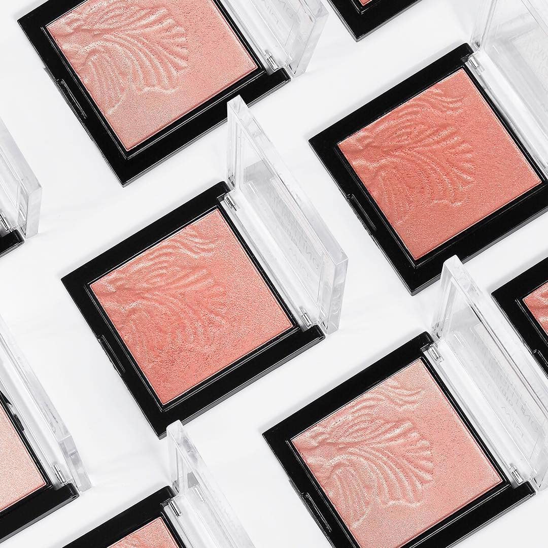 wet n wild MegaGlo Highlighting Powder, Highlighter Makeup, Shimmer Glow, Pink Rose Gold Blossom Glow - Image 15