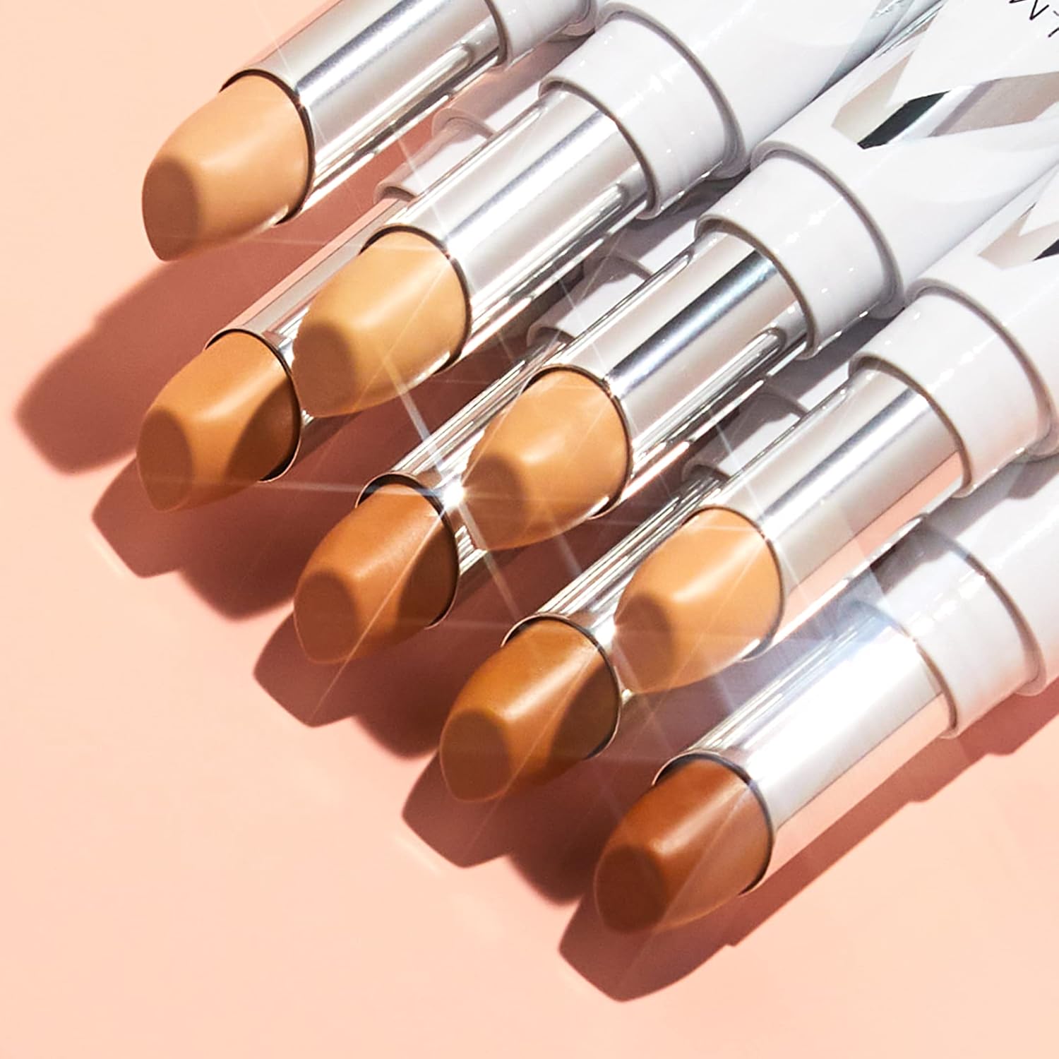 Almay Skin Perfecting Comfort Concealer, 120 Light | Medium to full coverage concealer instantly minimizes the appearance of dark circles and imperfections without creasing. - Image 4
