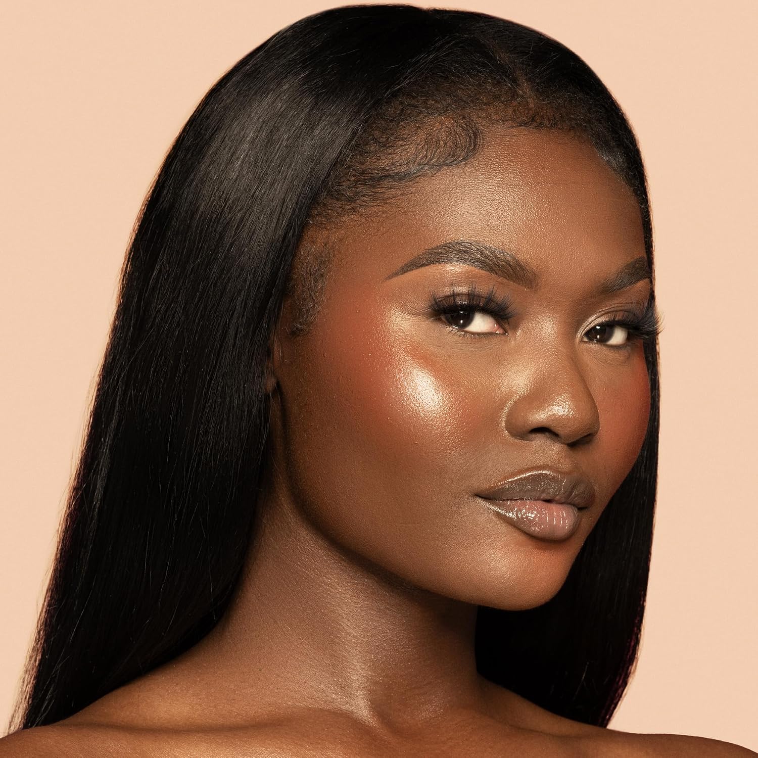Juvia's Place Duo Bronzer Deep Dark, Soft Matte Bronzer Powder Face Makeup | Long-Wearing & Buildable Bronzing Powder - Dual-Shade Make Up Palette for Natural Warmth and Face Definition - Image 2