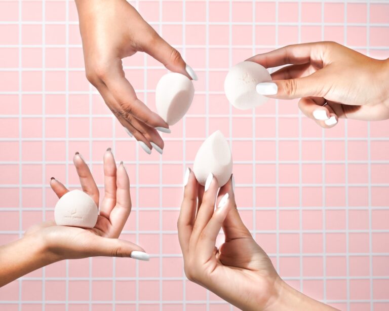 How to Use a Makeup Sponge for Cream Contour